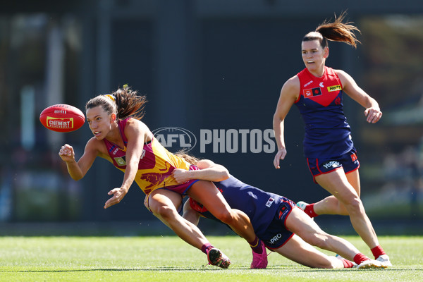 AFLW 2024 Round 02 - Melbourne v Brisbane - A-53732539