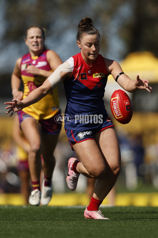 AFLW 2024 Round 02 - Melbourne v Brisbane - A-53732561