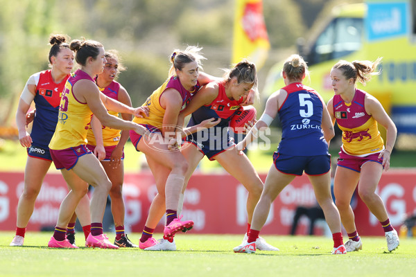 AFLW 2024 Round 02 - Melbourne v Brisbane - A-53734227