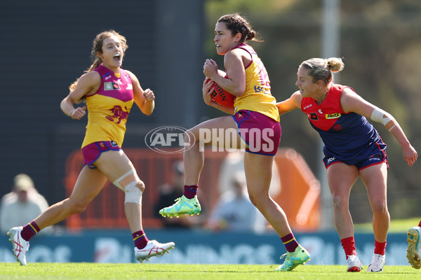 AFLW 2024 Round 02 - Melbourne v Brisbane - A-53734254