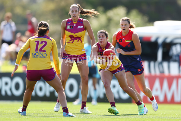 AFLW 2024 Round 02 - Melbourne v Brisbane - A-53735570