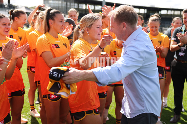 AFLW 2024 Round 02 - Collingwood v Hawthorn - A-53735573