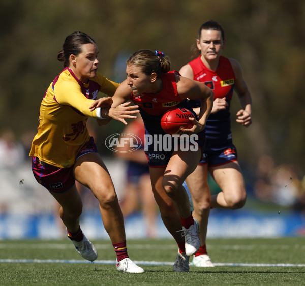 AFLW 2024 Round 02 - Melbourne v Brisbane - A-53735601