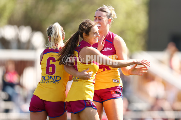 AFLW 2024 Round 02 - Melbourne v Brisbane - A-53737088