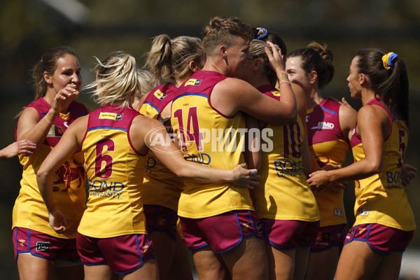 AFLW 2024 Round 02 - Melbourne v Brisbane - A-53737114