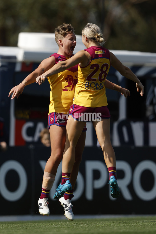 AFLW 2024 Round 02 - Melbourne v Brisbane - A-53738603