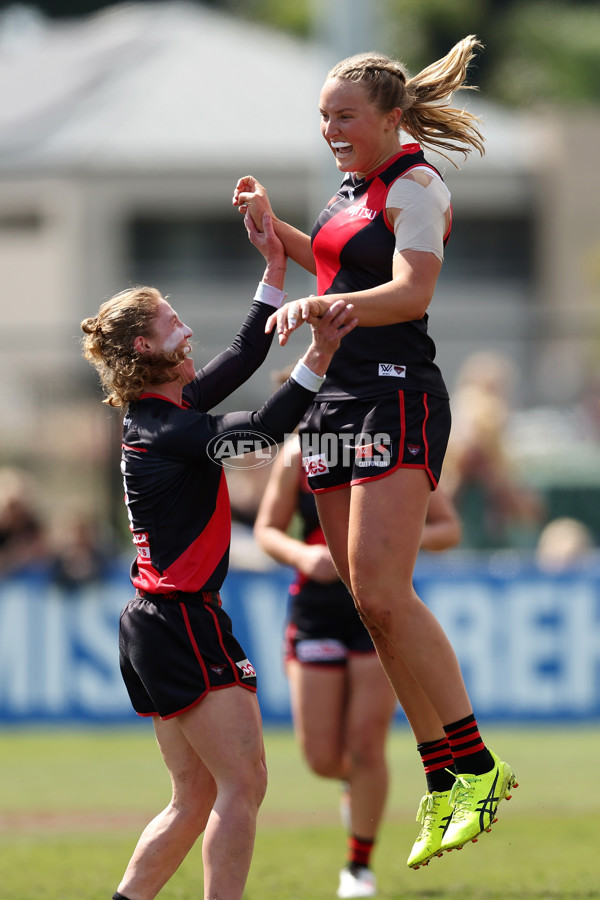 AFLW 2024 Round 02 - West Coast v Essendon - A-53741195