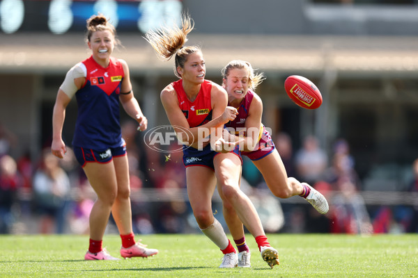 AFLW 2024 Round 02 - Melbourne v Brisbane - A-53745243