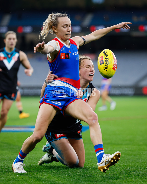 AFLW 2024 Round 02 - Western Bulldogs v Port Adelaide - A-53746550