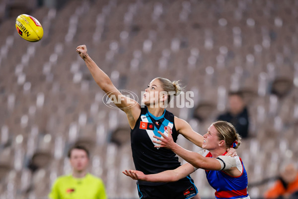 AFLW 2024 Round 02 - Western Bulldogs v Port Adelaide - A-53746551