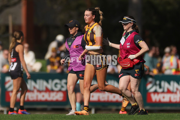 AFLW 2024 Round 02 - Collingwood v Hawthorn - A-53750434