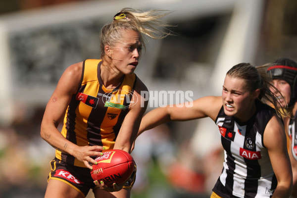 AFLW 2024 Round 02 - Collingwood v Hawthorn - A-53751711