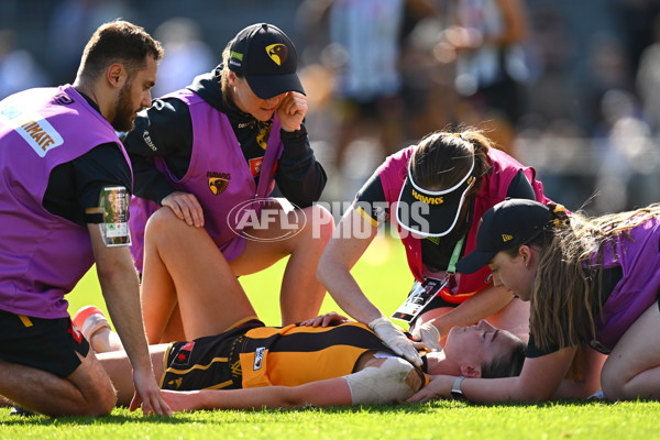 AFLW 2024 Round 02 - Collingwood v Hawthorn - A-53753607