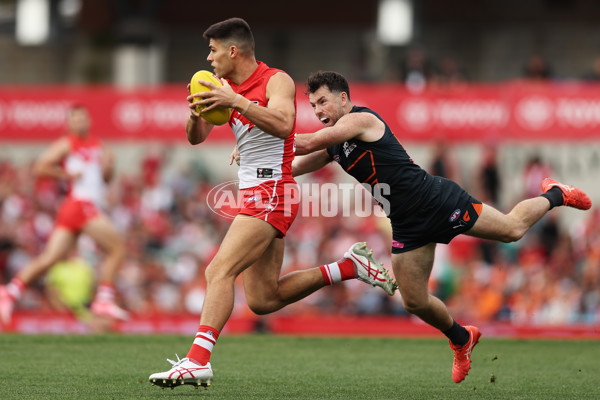 AFL 2024 First Qualifying Final - Sydney v GWS - A-53754448