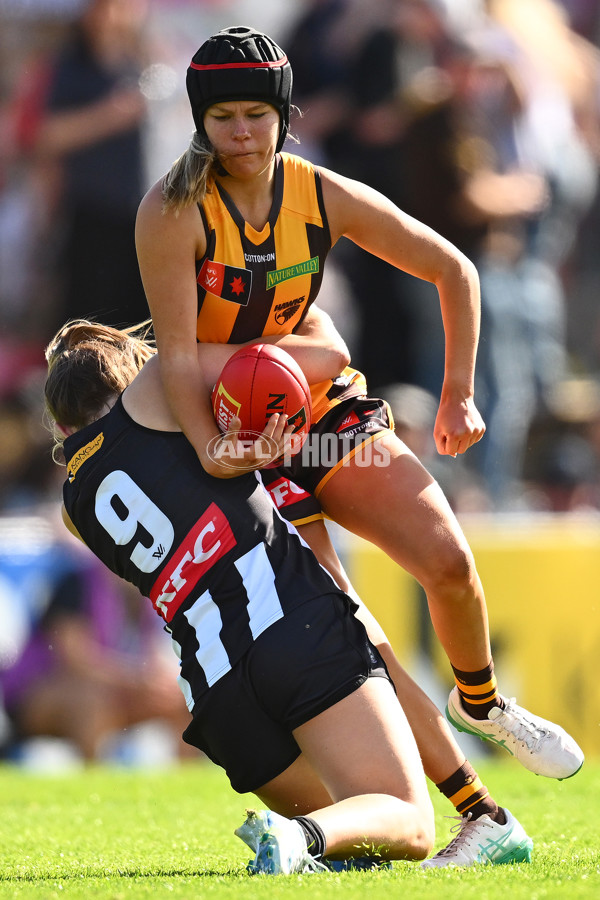 AFLW 2024 Round 02 - Collingwood v Hawthorn - A-53756263