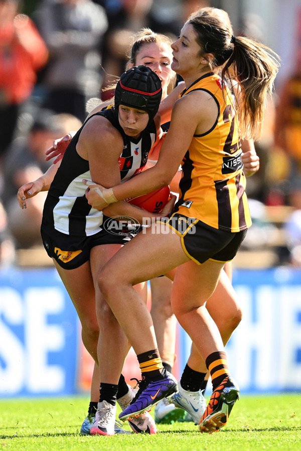 AFLW 2024 Round 02 - Collingwood v Hawthorn - A-53756289