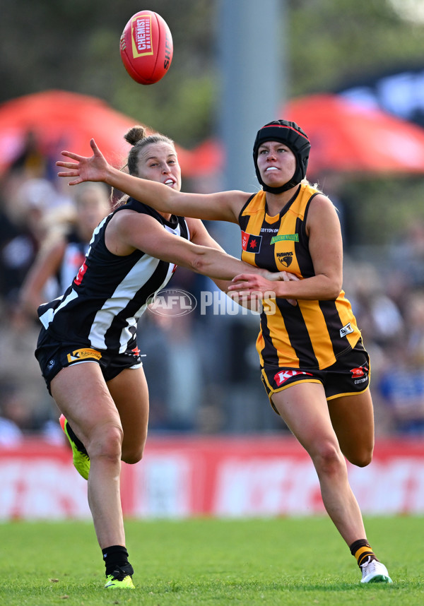 AFLW 2024 Round 02 - Collingwood v Hawthorn - A-53757051