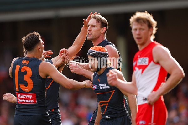 AFL 2024 First Qualifying Final - Sydney v GWS - A-53759805