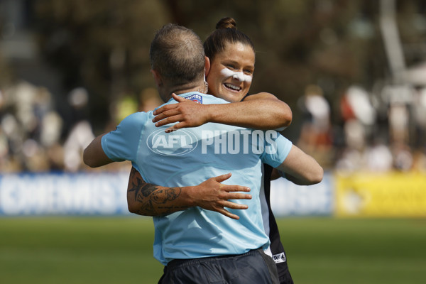 AFLW 2024 Round 02 - Collingwood v Hawthorn - A-53761248