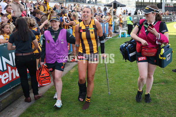 AFLW 2024 Round 02 - Collingwood v Hawthorn - A-53765062