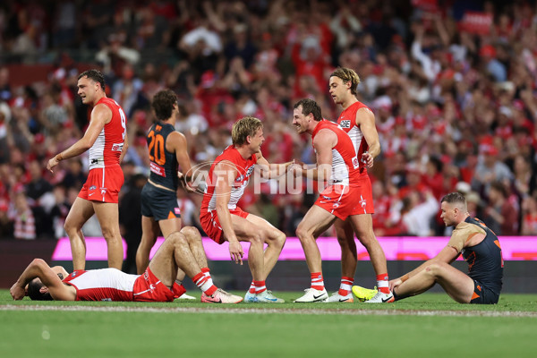 AFL 2024 First Qualifying Final - Sydney v GWS - A-53767138