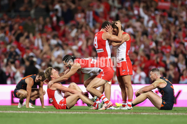 AFL 2024 First Qualifying Final - Sydney v GWS - A-53768024