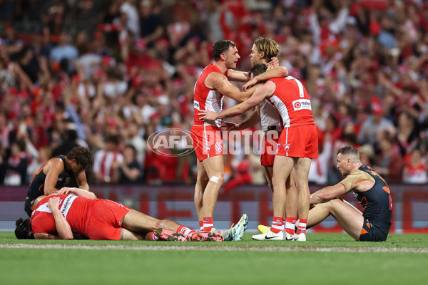 AFL 2024 First Qualifying Final - Sydney v GWS - A-53768029