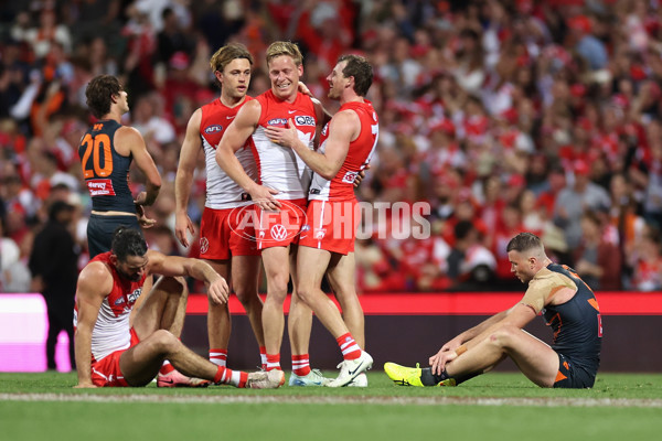 AFL 2024 First Qualifying Final - Sydney v GWS - A-53769689