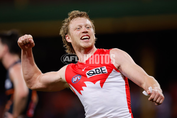 AFL 2024 First Qualifying Final - Sydney v GWS - A-53769713