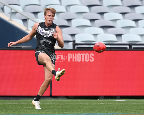 VFL 2024 First Semi Final - Geelong v Southport - A-53780066