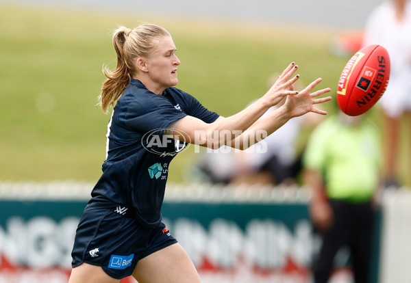 AFLW 2024 Round 02 - Gold Coast v Carlton - A-53789638