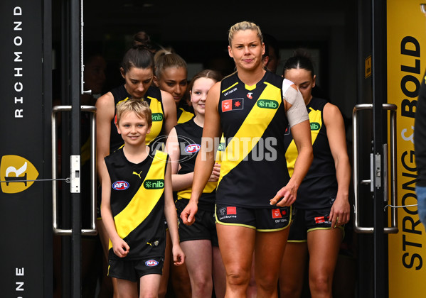AFLW 2024 Round 02 - Richmond v GWS - A-53789666