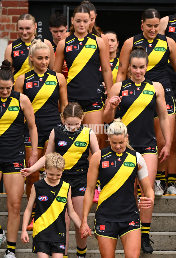 AFLW 2024 Round 02 - Richmond v GWS - A-53789667