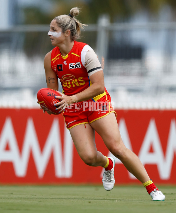 AFLW 2024 Round 02 - Gold Coast v Carlton - A-53792302