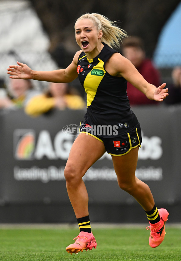 AFLW 2024 Round 02 - Richmond v GWS - A-53792330