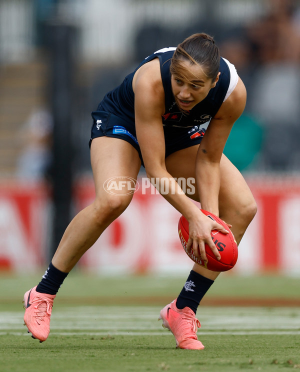 AFLW 2024 Round 02 - Gold Coast v Carlton - A-53792349