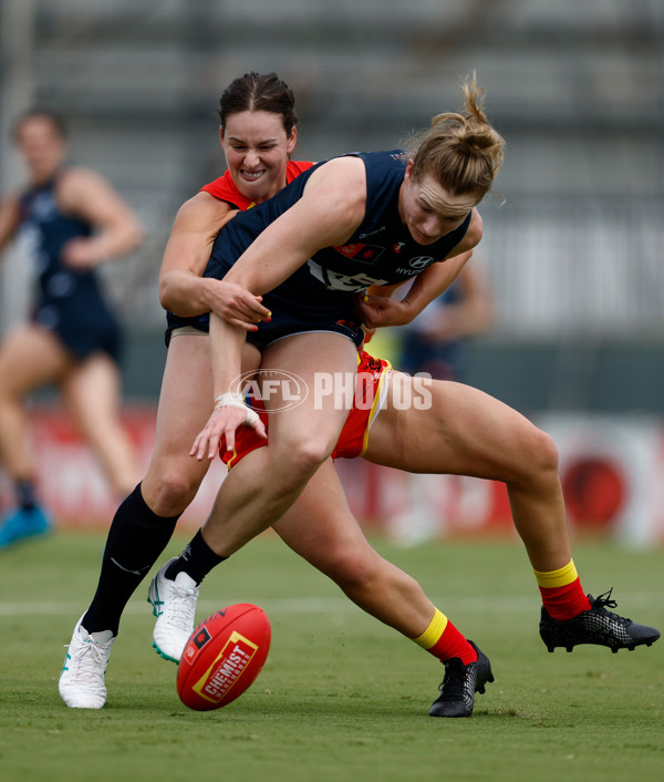 AFLW 2024 Round 02 - Gold Coast v Carlton - A-53793004