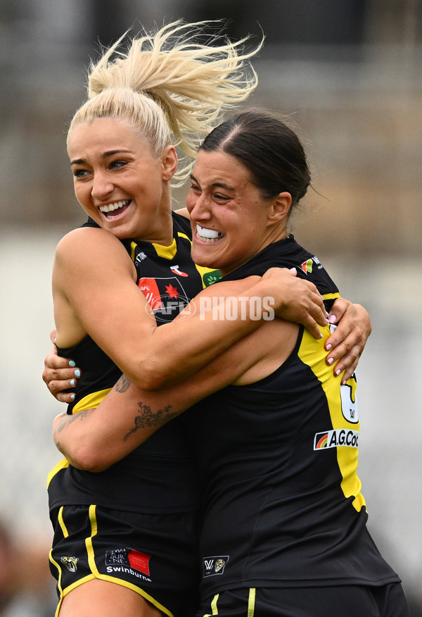 AFLW 2024 Round 02 - Richmond v GWS - A-53793014