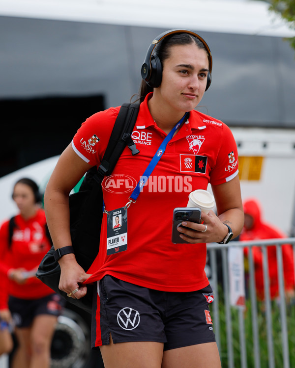 AFLW 2024 Round 02 - St Kilda v Sydney - A-53793054