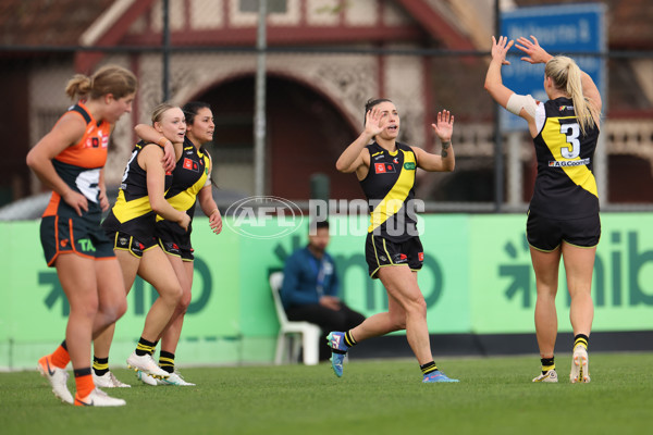 AFLW 2024 Round 02 - Richmond v GWS - A-53793085