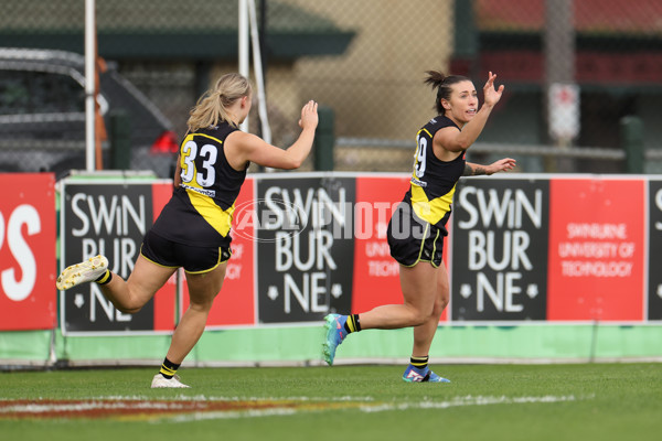 AFLW 2024 Round 02 - Richmond v GWS - A-53793086