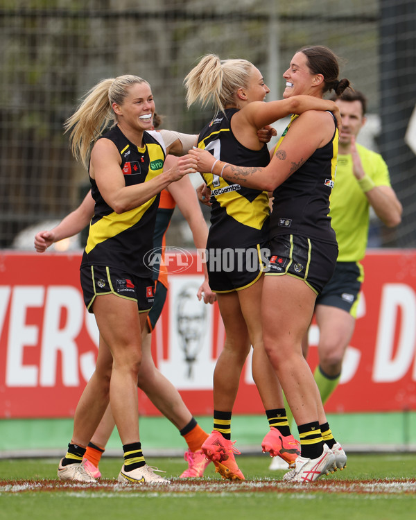 AFLW 2024 Round 02 - Richmond v GWS - A-53795448