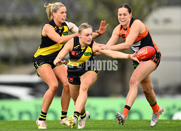 AFLW 2024 Round 02 - Richmond v GWS - A-53795454