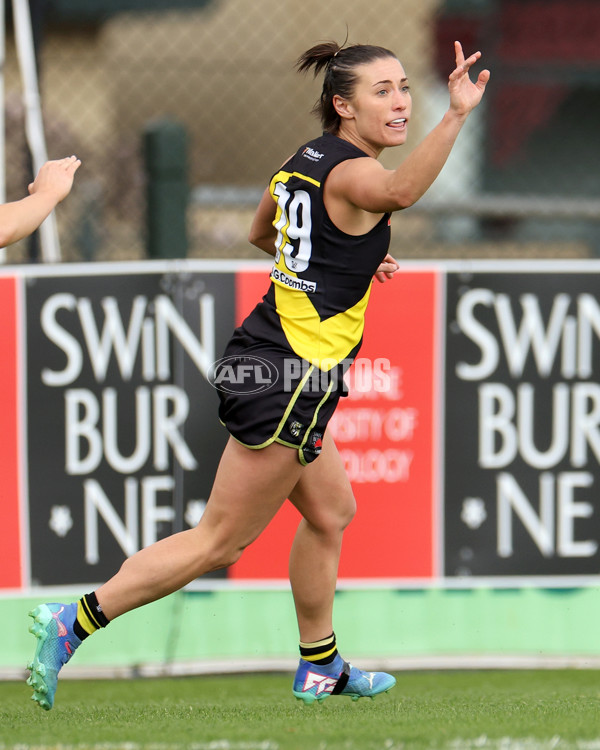 AFLW 2024 Round 02 - Richmond v GWS - A-53795472
