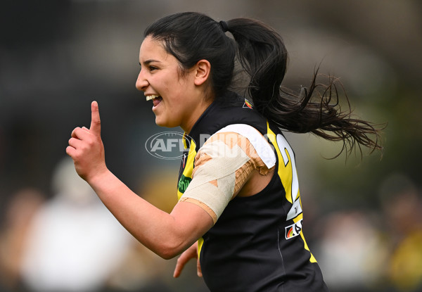 AFLW 2024 Round 02 - Richmond v GWS - A-53797574