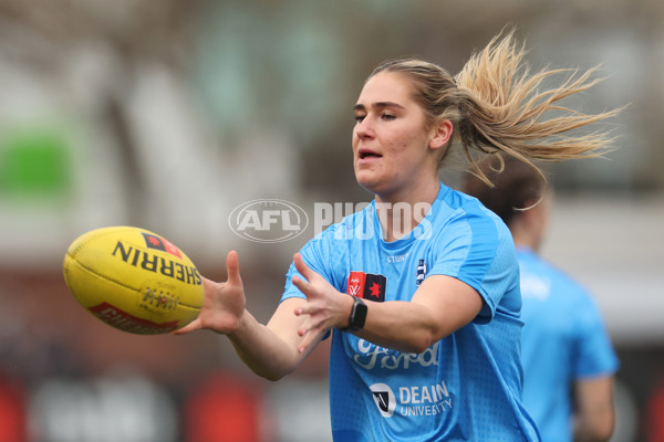 AFLW 2024 Round 02 - North Melbourne v Geelong - A-53797613