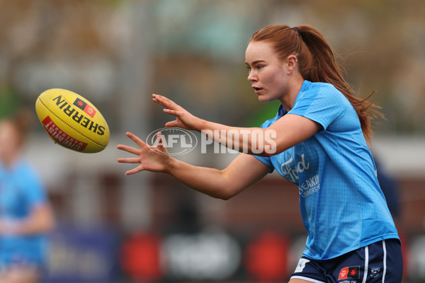 AFLW 2024 Round 02 - North Melbourne v Geelong - A-53797635