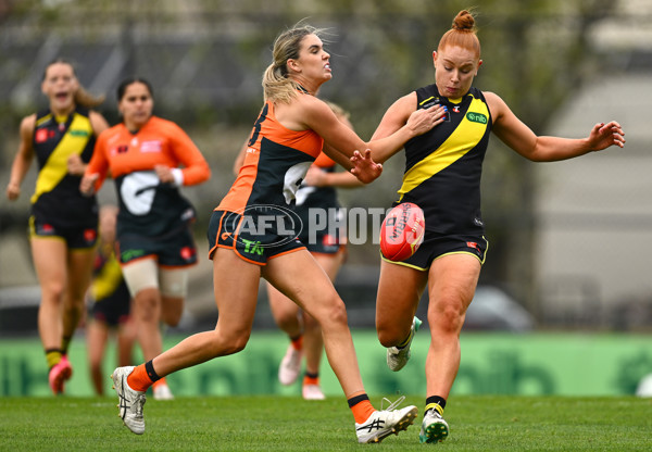 AFLW 2024 Round 02 - Richmond v GWS - A-53797978