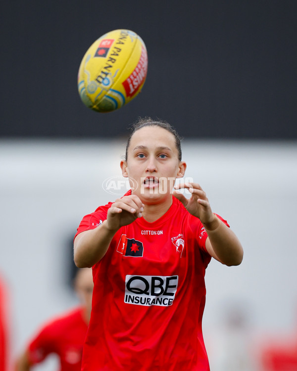 AFLW 2024 Round 02 - St Kilda v Sydney - A-53797983