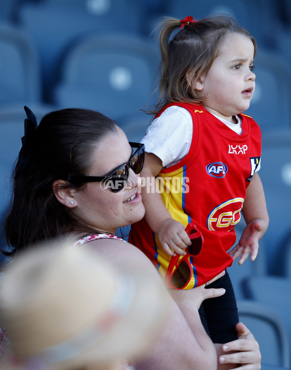 AFLW 2024 Round 02 - Gold Coast v Carlton - A-53800384